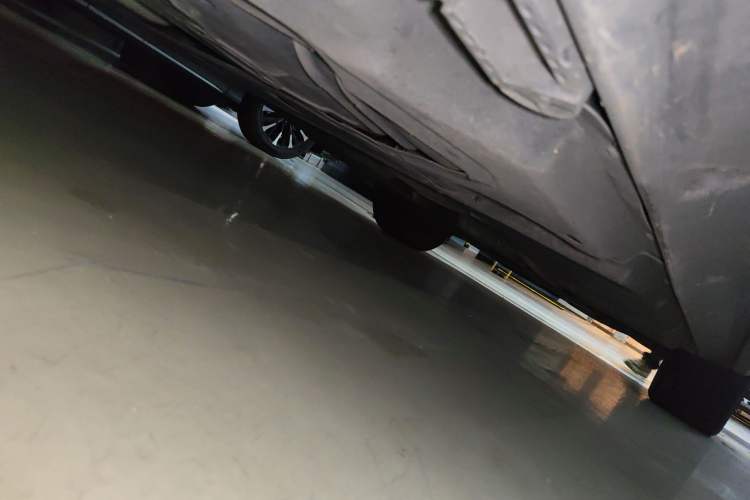 Used Audi Q7  Chassis Rear Right