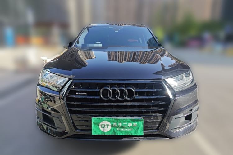Used Audi Q7  Front