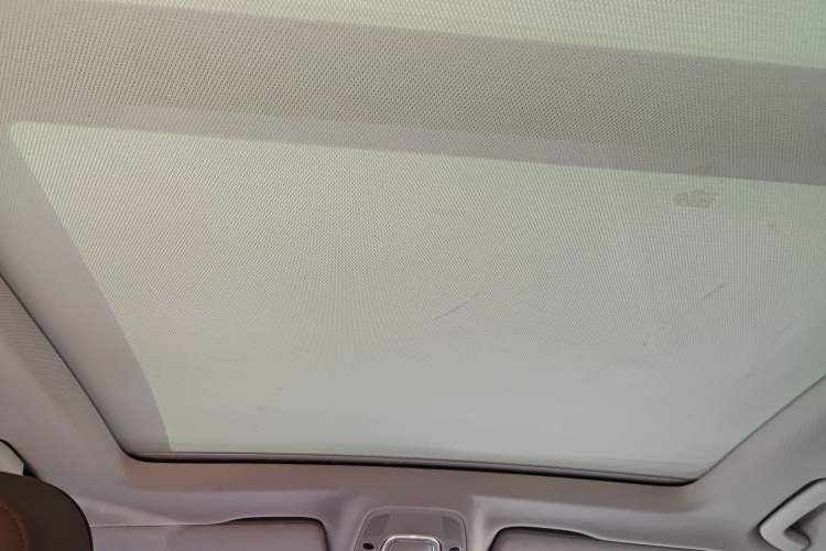 Used Audi Q7  Headliner