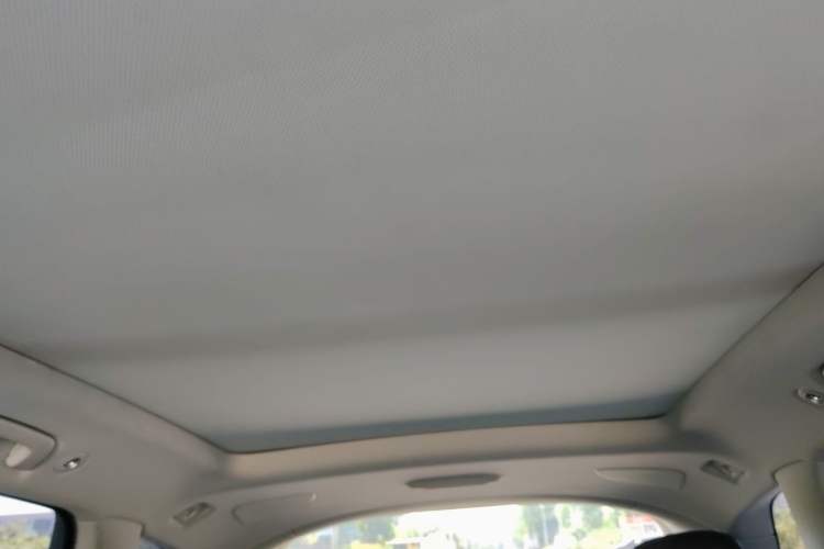 Used Audi Q7  Headliner