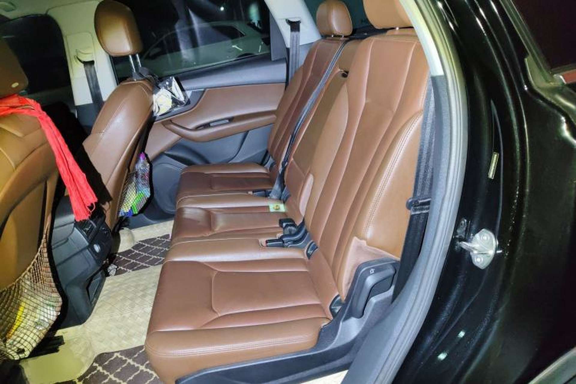 Used Audi Q7  Left Rear Seat