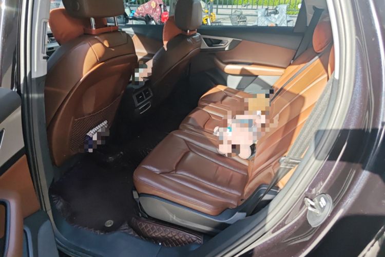 Used Audi Q7  Left Rear Seat