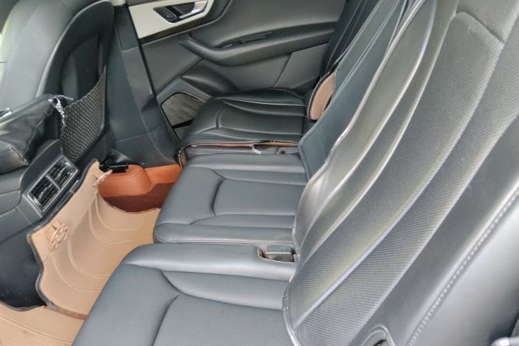 Used Audi Q7  Left Rear Seat