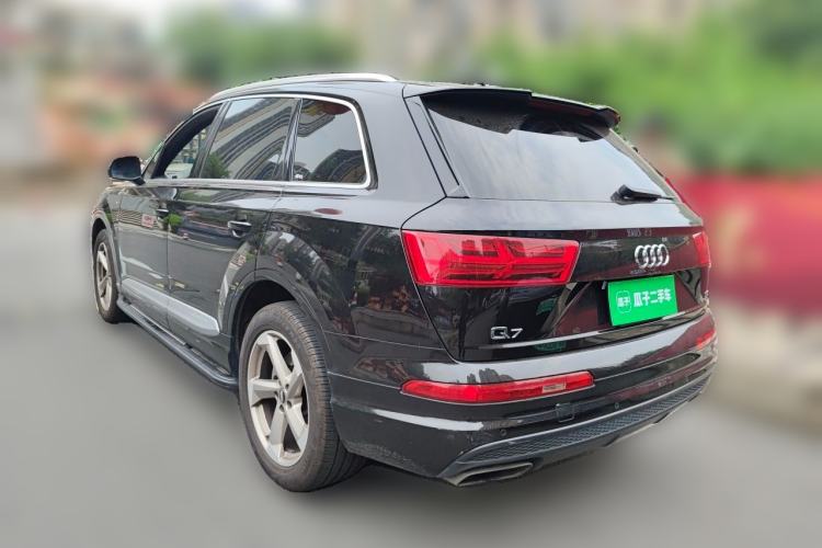 Used Audi Q7  Rear Left 45 Deg