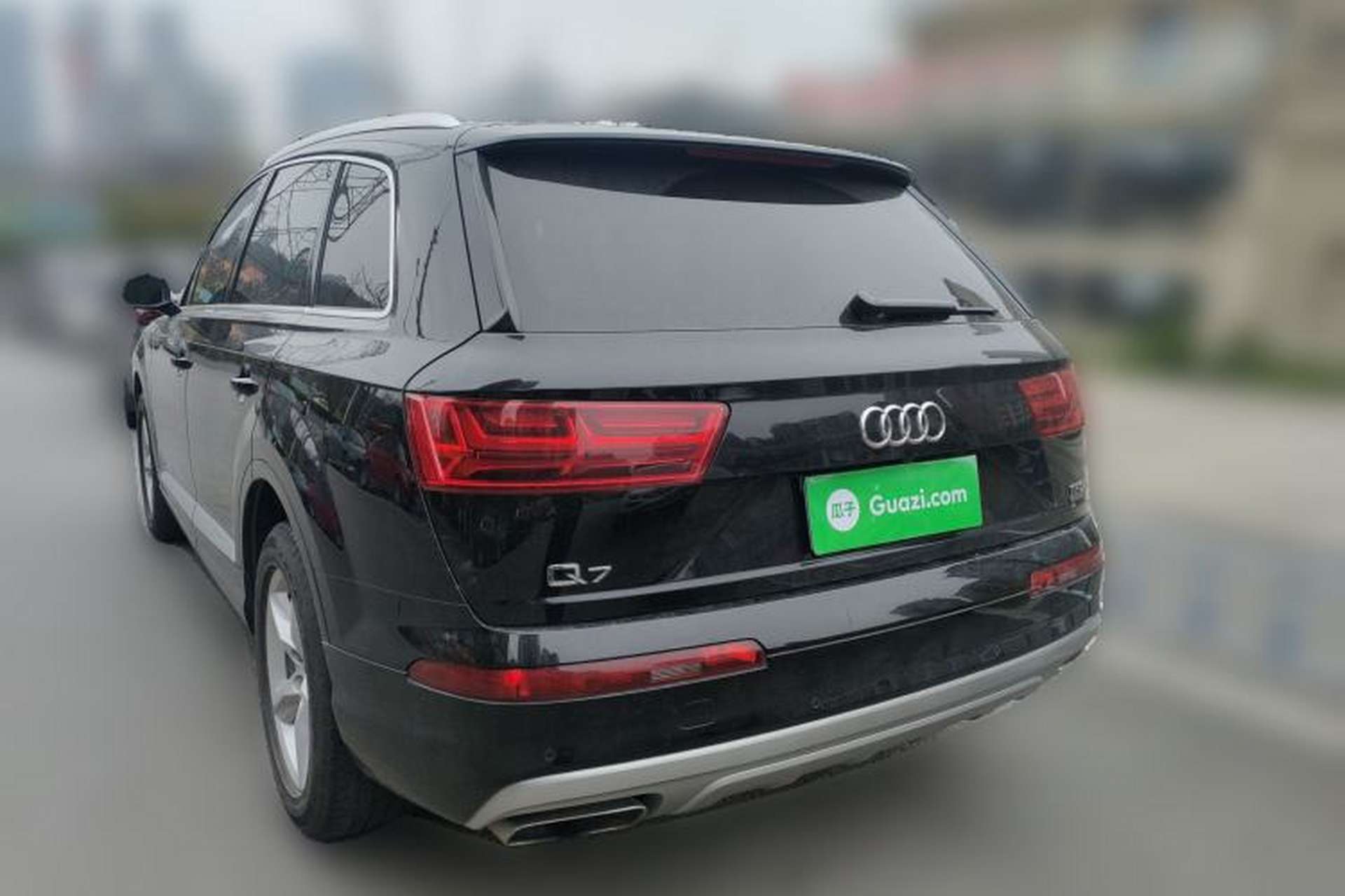 Used Audi Q7  Rear Left 45 Deg