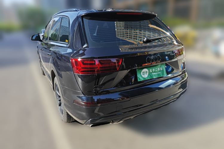 Used Audi Q7  Rear Left 45 Deg