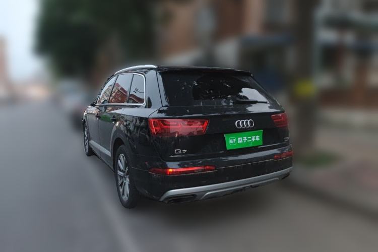 Used Audi Q7  Rear Left 45 Deg