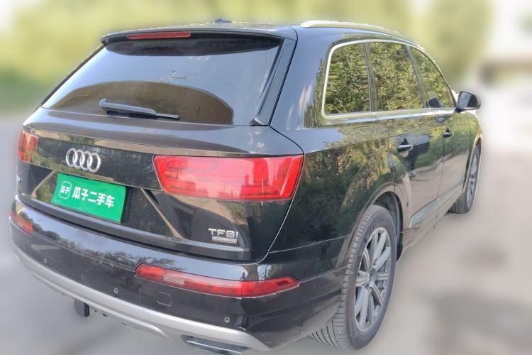Used Audi Q7  Rear Right 45 Deg