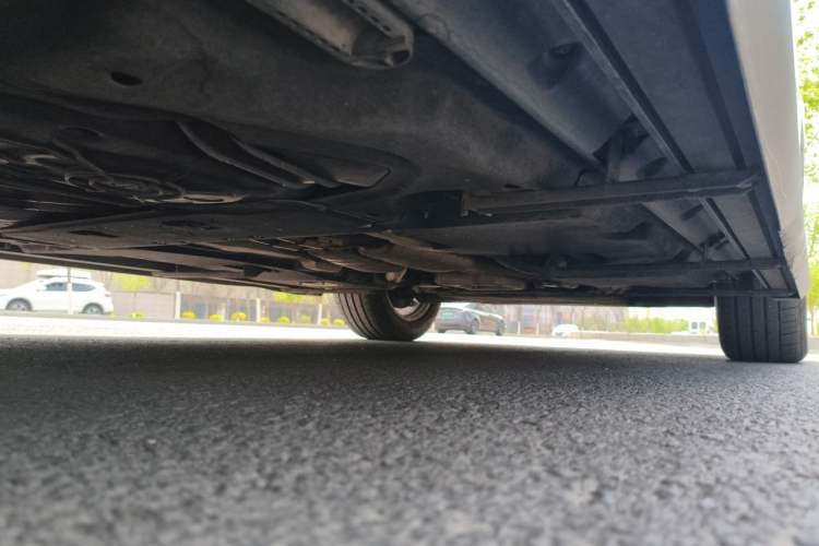 Used Audi Q7  Chassis Rear Right