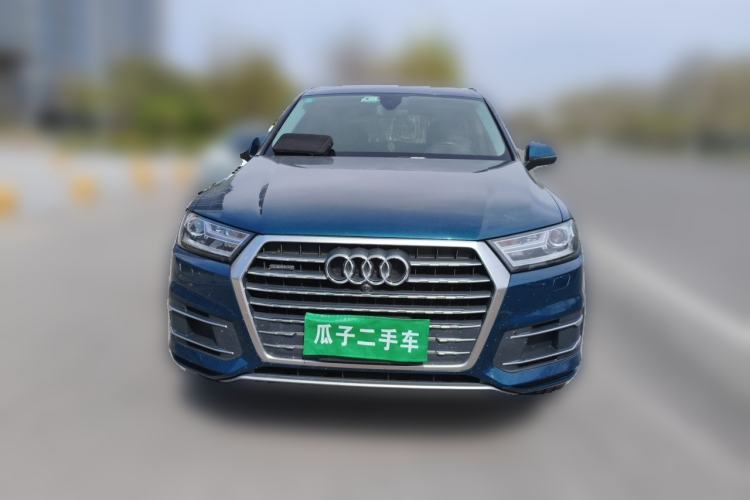Used Audi Q7  Front