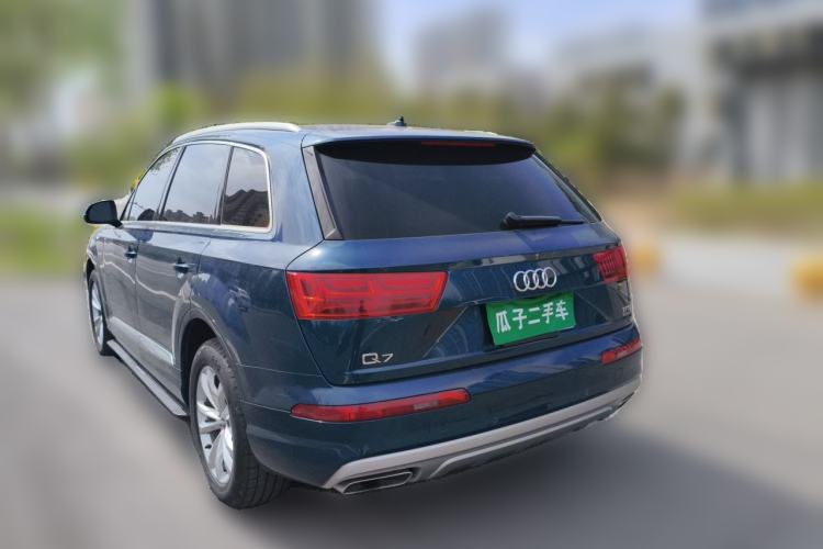 Used Audi Q7  Rear Left 45 Deg