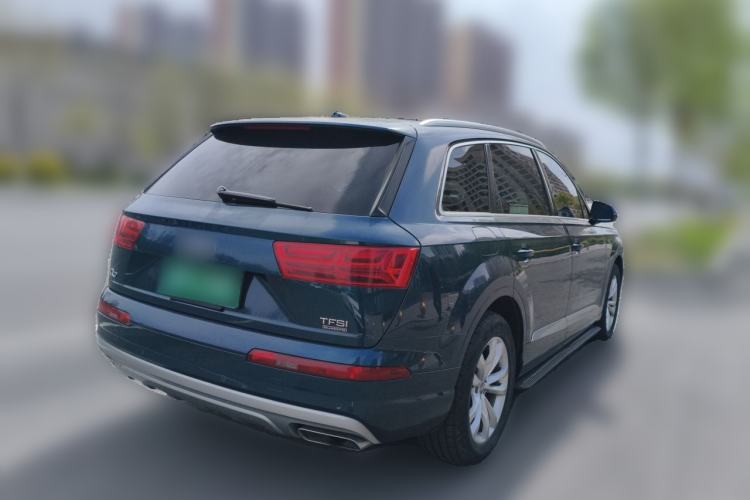Used Audi Q7  Rear Right 45 Deg