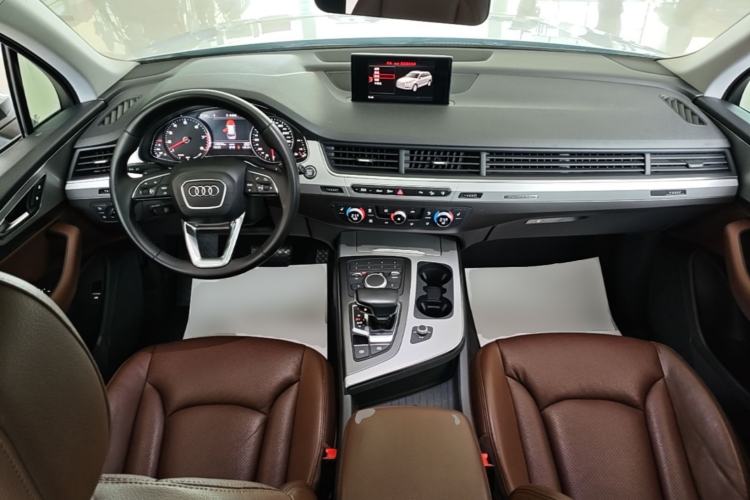 Used Audi Q7 2017 2.0 TFSI 5-seater U.S. specification Center Console