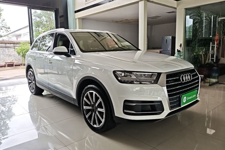 Used Audi Q7 2017 2.0 TFSI 5-seater U.S. specification Front Right 45 Deg