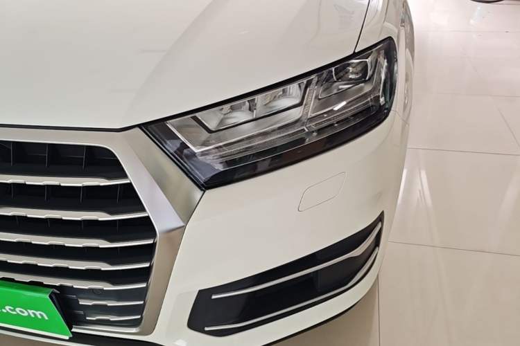 Used Audi Q7 2017 2.0 TFSI 5-seater U.S. specification Left Front Headlight