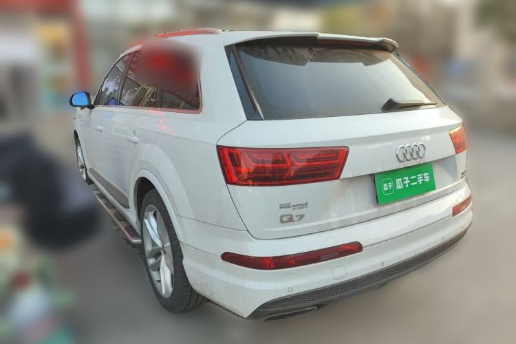 Used Audi Q7  Rear Left 45 Deg