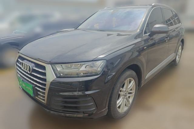 Used Audi Q7 2018 40 TFSI Comfort Model