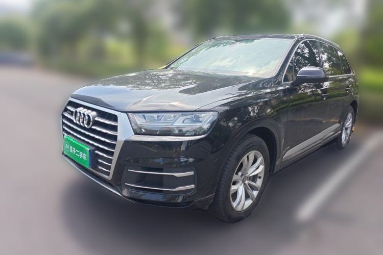 Used Audi Q7 2018 40 TFSI Comfort Model Guazi used car, China used car export, Used car for sale, Used cars, Cheapest cars for sale