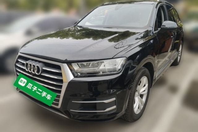 Used Audi Q7 2018 40 TFSI Comfort Model