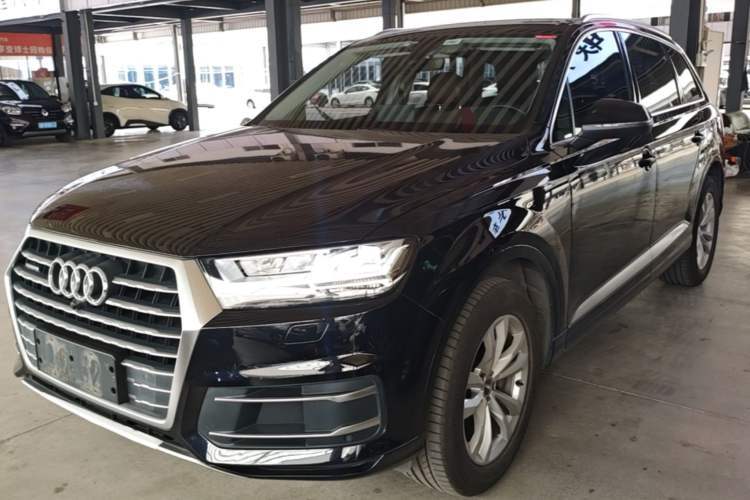 Used Audi Q7 2018 40 TFSI Comfort Model Guazi used car, China used car export, Used car for sale, Used  cars, Cheapest cars for sale