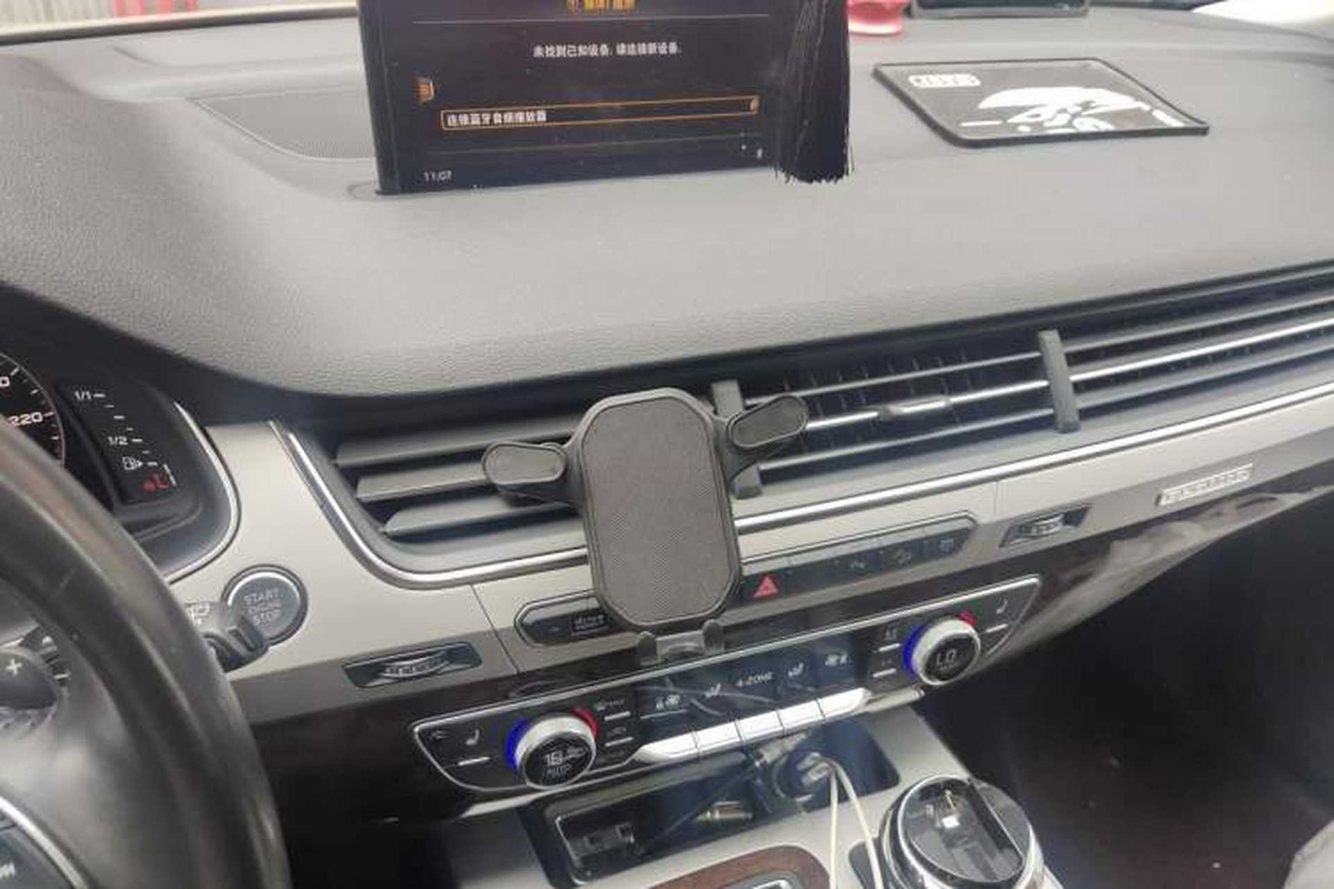 Used Audi Q7 2018 45 TFSI S line Sport Edition Audio And AC Panel