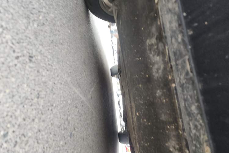 Used Audi Q7  Chassis Front