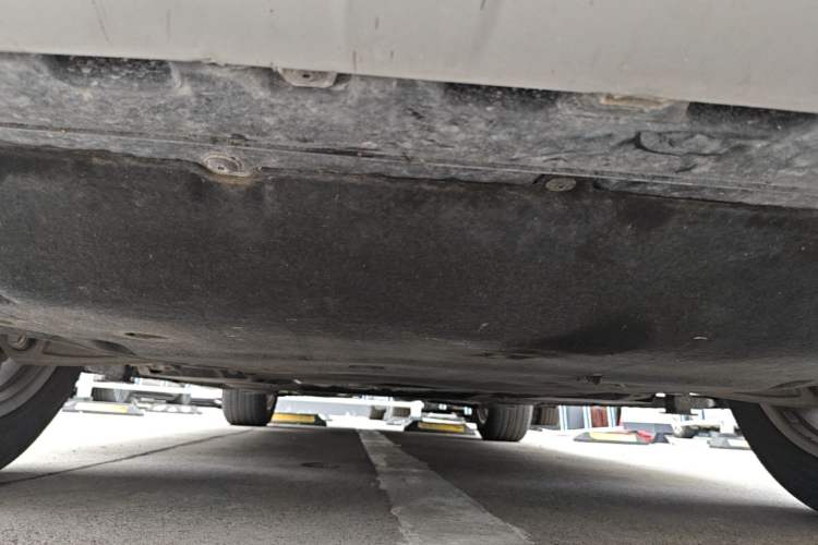 Used Audi Q7  Chassis Front