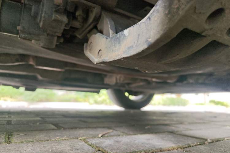 Used Audi Q7  Chassis Front Right