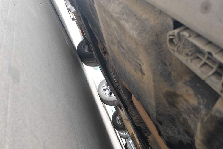 Used Audi Q7 2018 40 TFSI Comfort Model Chassis Front Right