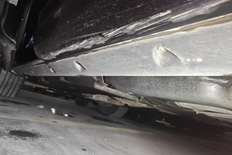 Used Audi Q7 2018 40 TFSI Comfort Model Chassis Rear Left