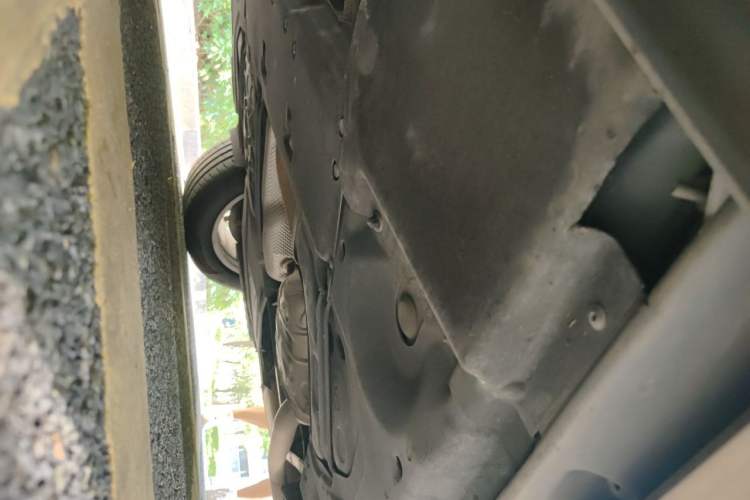 Used Audi Q7 2018 40 TFSI Comfort Model Chassis Rear Left