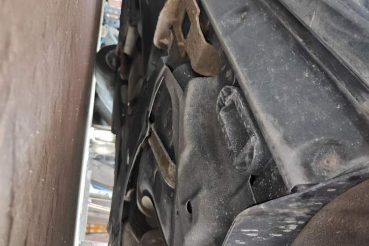 Used Audi Q7 2018 40 TFSI Comfort Model Chassis Rear Left