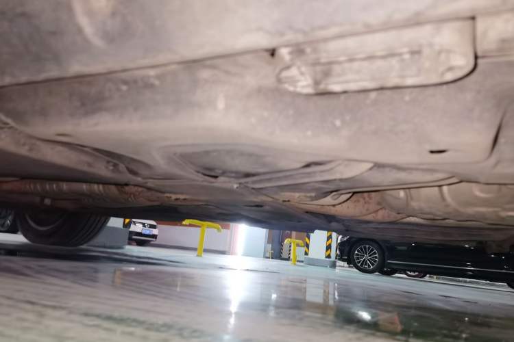Used Audi Q7 2018 45 TFSI Technology Edition Chassis Rear Left