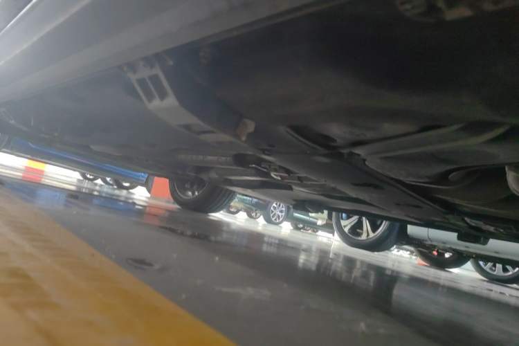 Used Audi Q7 2018 45 TFSI Technology Edition Chassis Rear Left