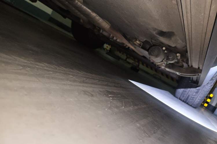 Used Audi Q7  Chassis Rear Right