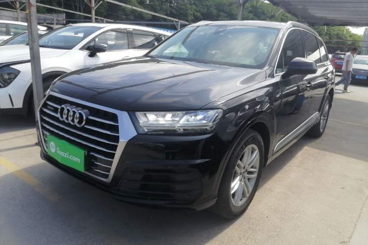 Used Audi Q7 2018 40 TFSI S line Sport Edition Guazi used car, China used car export, Used car for sale, Used cars, Cheapest cars for sale