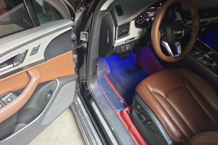 Used Audi Q7 2018 40 TFSI Comfort Model Driver Seat