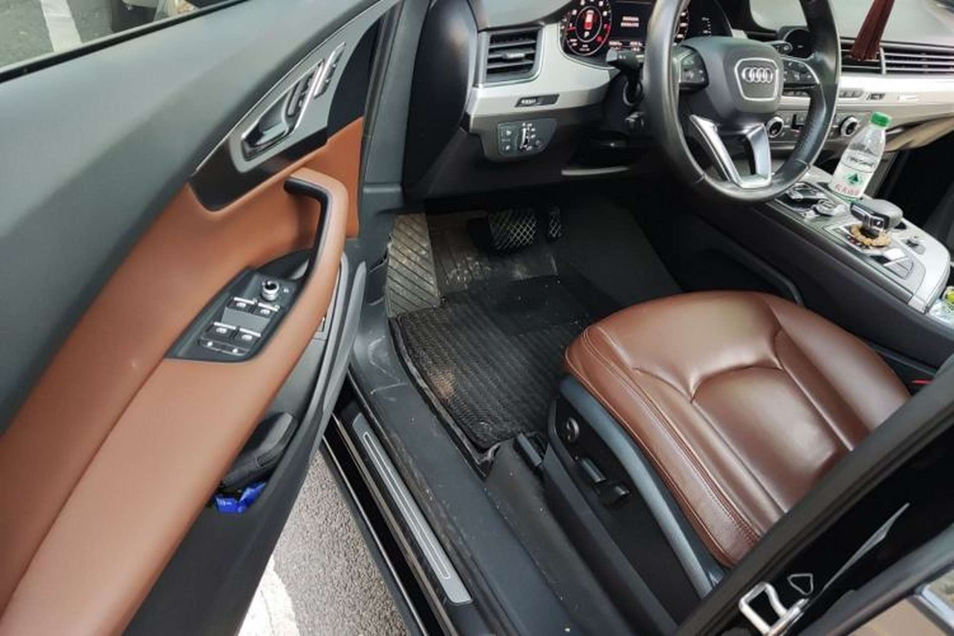 Used Audi Q7 2018 40 TFSI Comfort Model Driver Seat