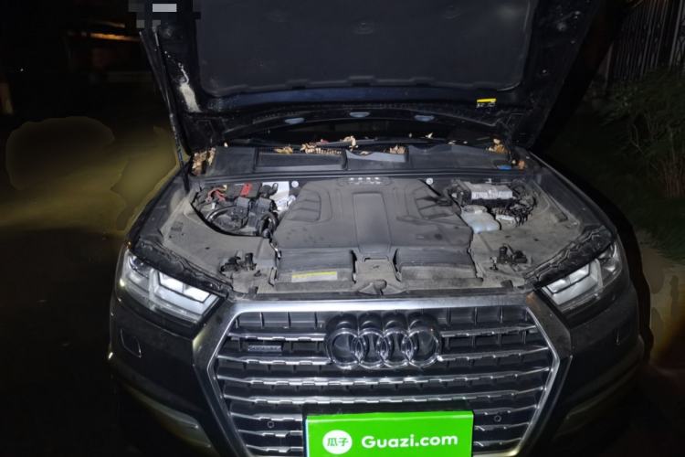 Used Audi Q7 2018 45 TFSI S line Sport Edition Engine Bay