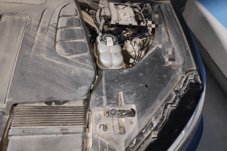 Used Audi Q7 2018 40 TFSI Comfort Model Engine Bay Left