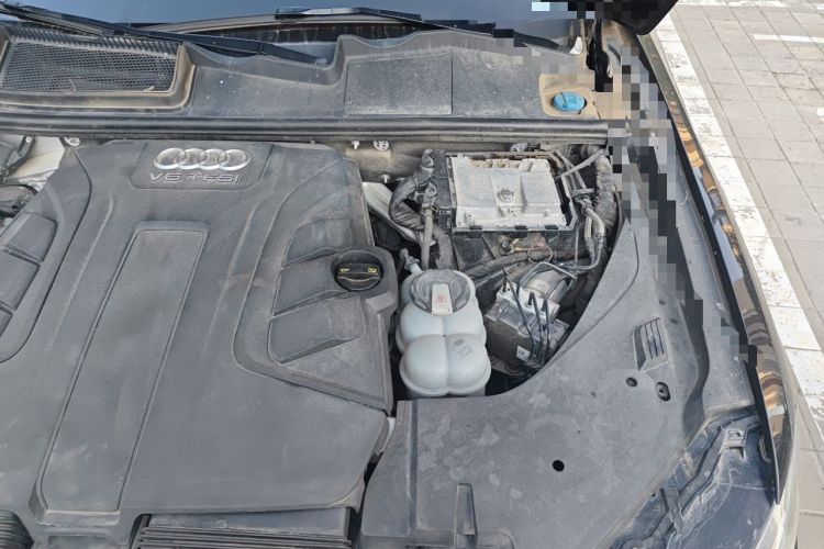 Used Audi Q7 2018 45 TFSI Prestige Edition Engine Bay Left