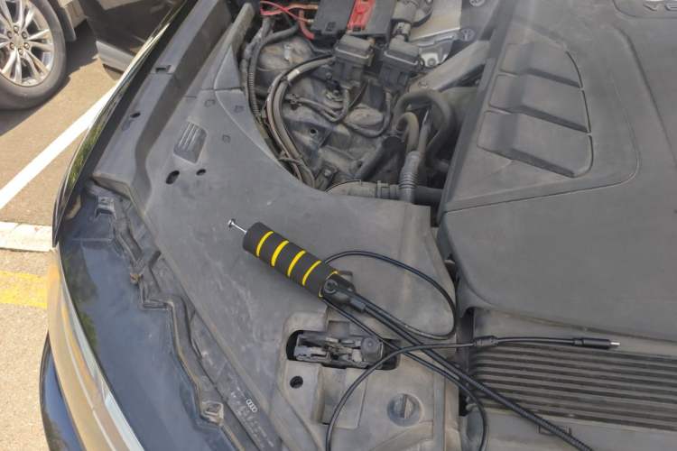 Used Audi Q7 2018 45 TFSI Technology Edition Engine Bay Right