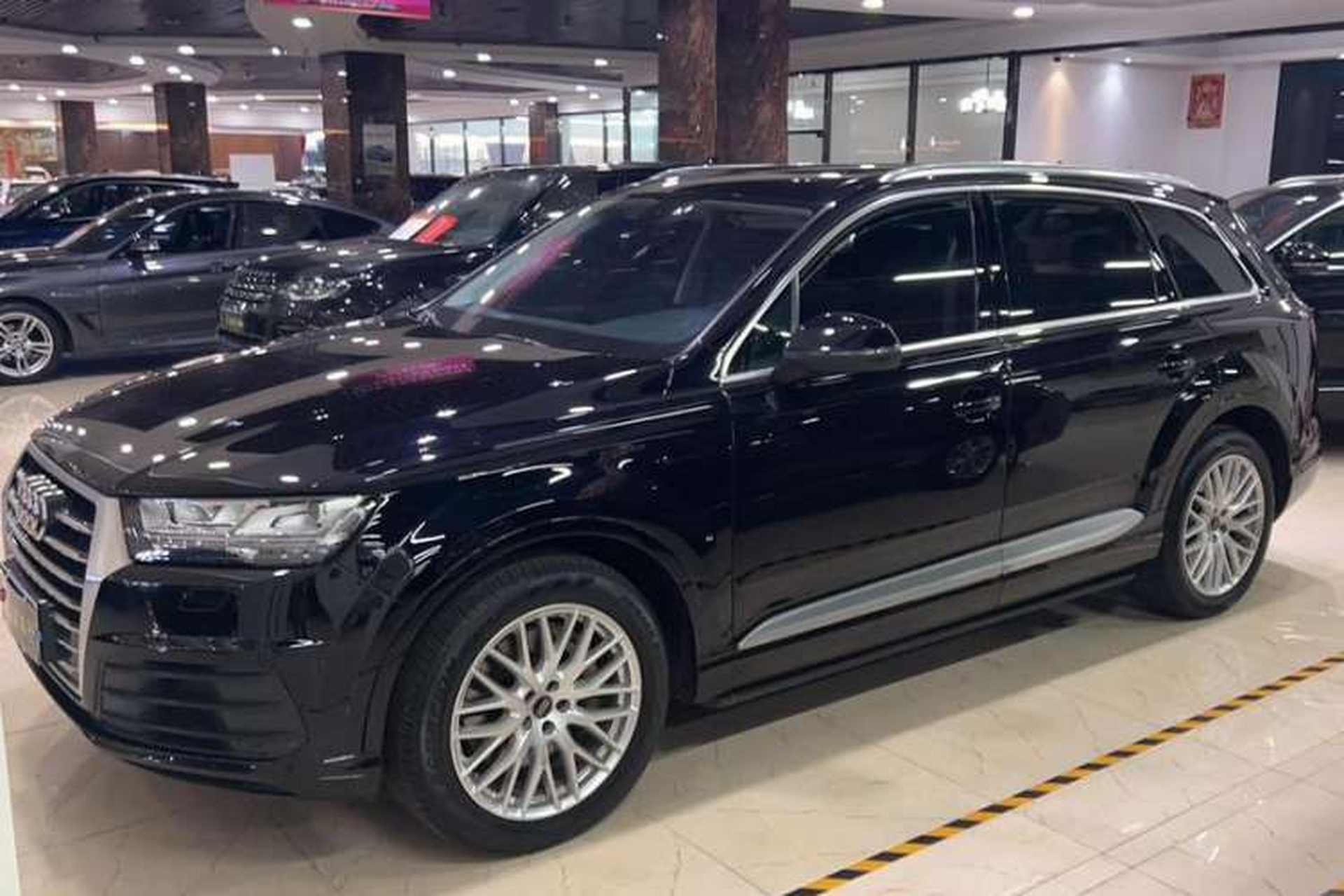 Used Audi Q7 2018 45 TFSI Technology Edition Exterior 1