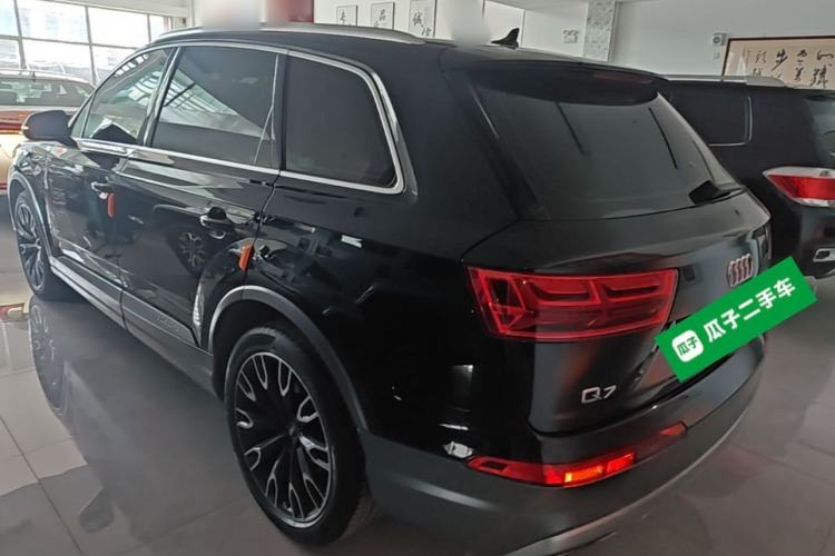 Used Audi Q7 2018 45 TFSI Technology Edition Exterior 2