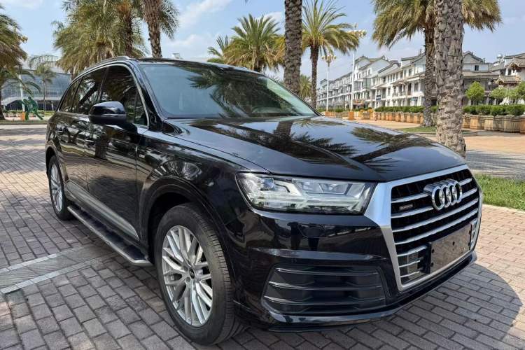 Used Audi Q7 2018 45 TFSI S line Sport Edition Exterior 2