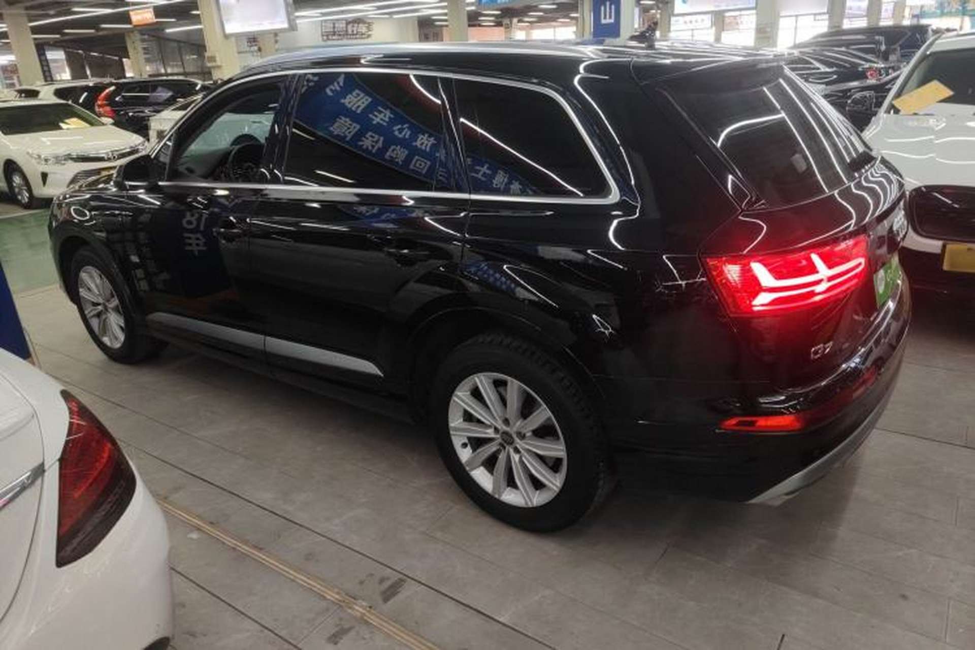 Used Audi Q7 2018 45 TFSI Technology Edition Exterior 3
