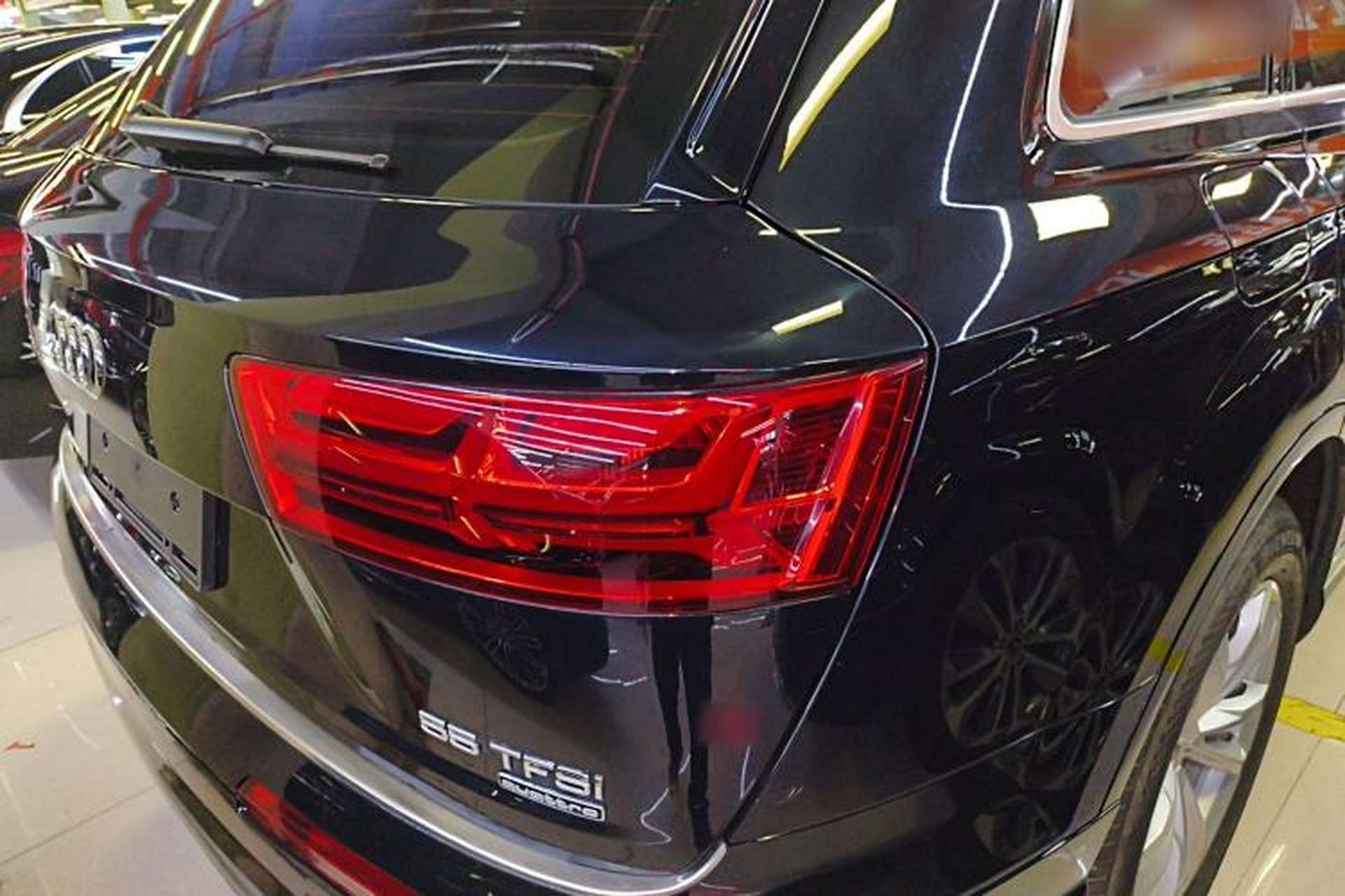 Used Audi Q7 2018 45 TFSI Technology Edition Exterior 3