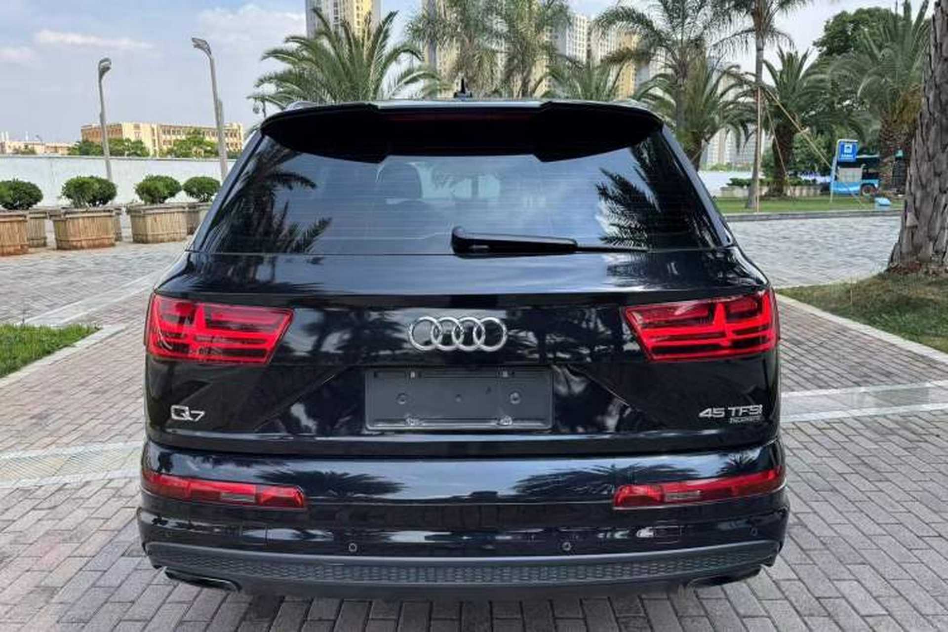 Used Audi Q7 2018 45 TFSI S line Sport Edition Exterior 4