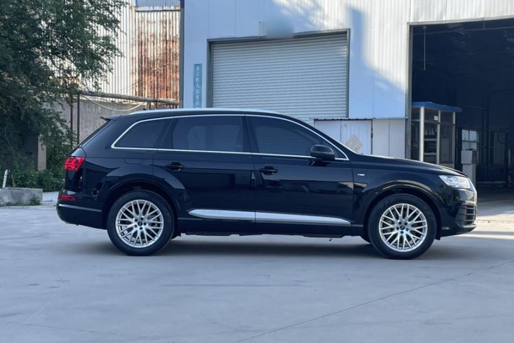 Used Audi Q7 2018 45 TFSI Technology Edition Exterior 5