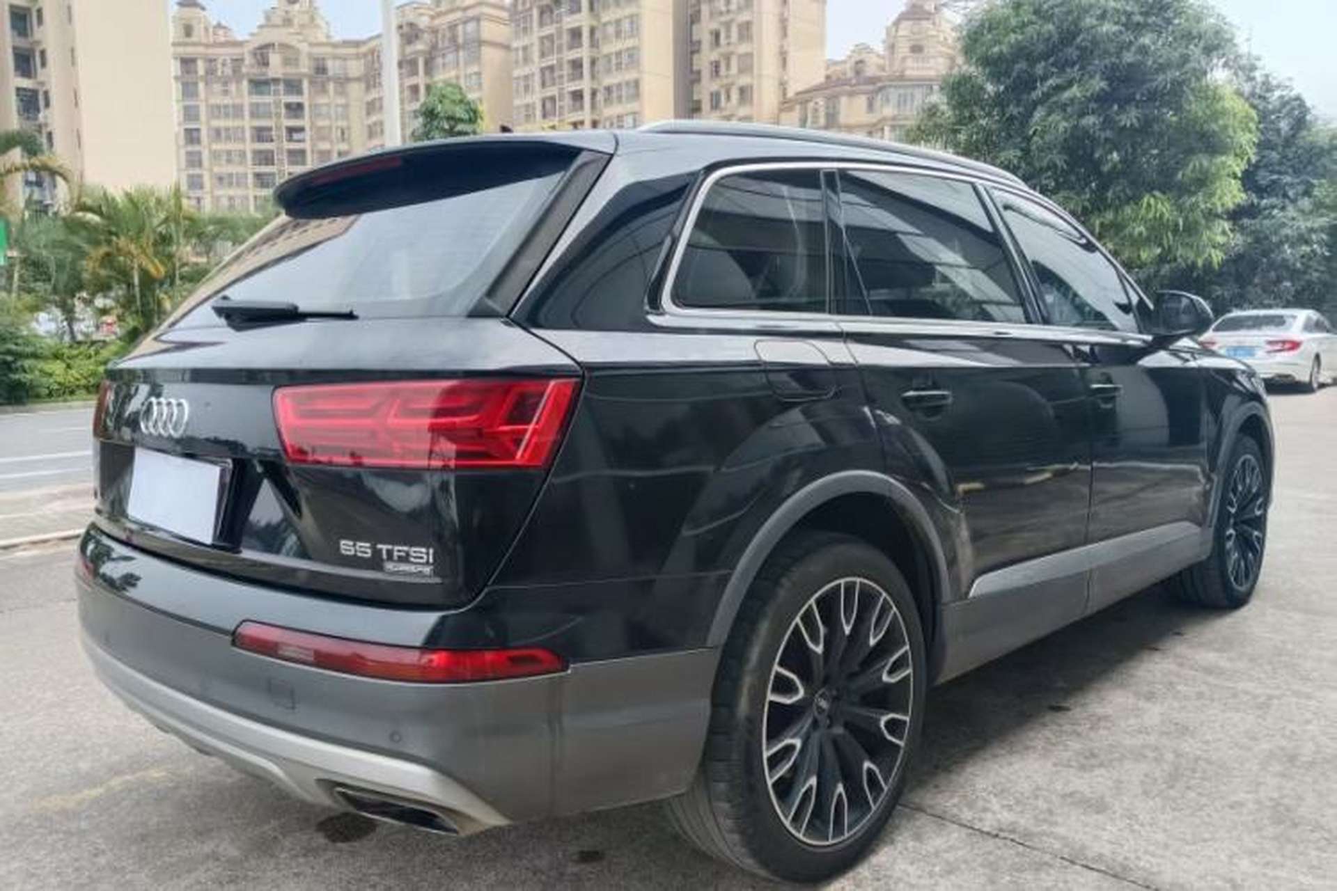 Used Audi Q7 2018 45 TFSI Technology Edition Exterior 5